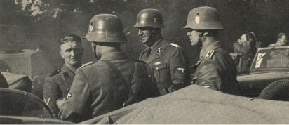 O Einsatzgruppe Serbia, estava encarregado de eliminar a resistências atrás da linha de frente